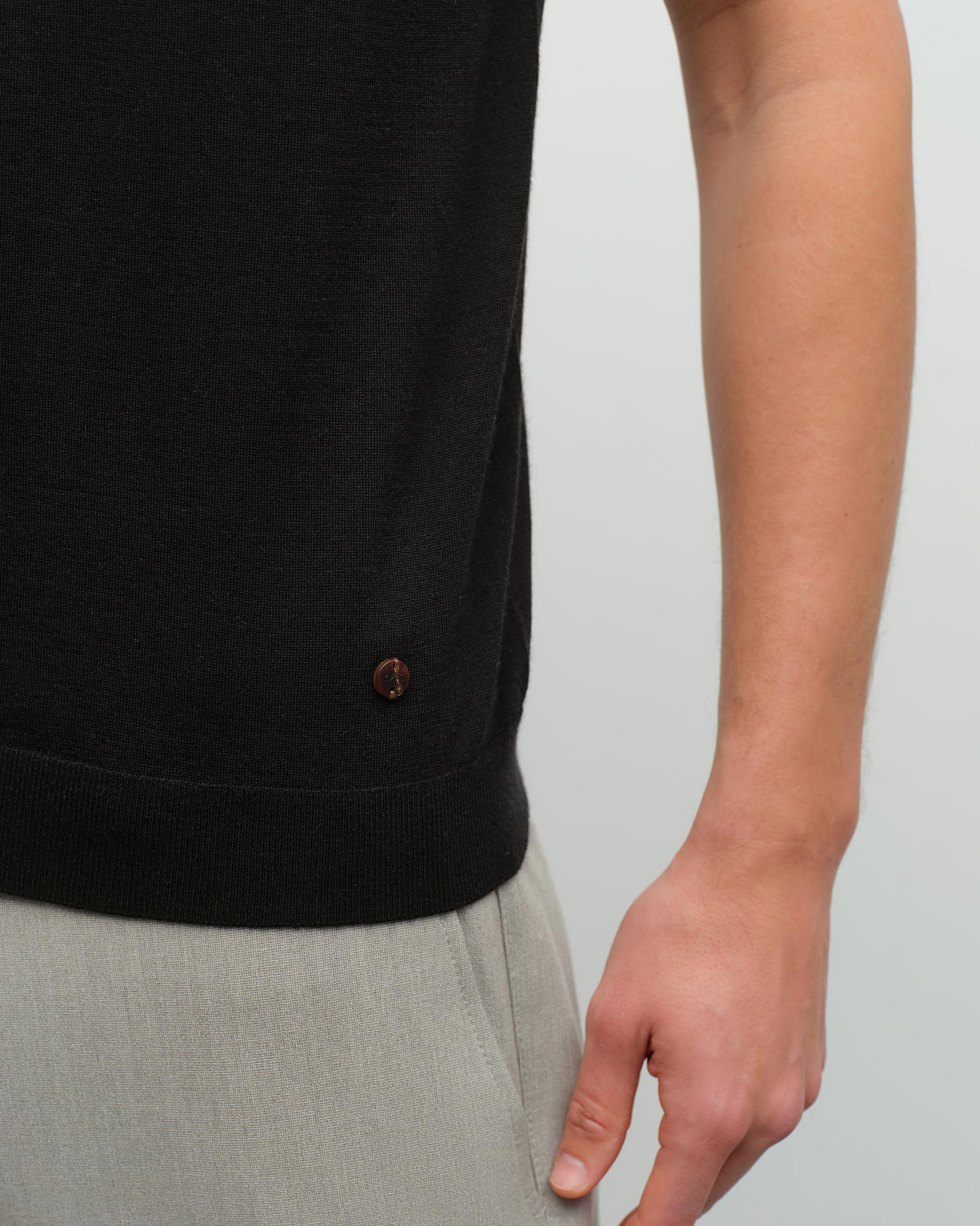 Men's 100% Cashmere Knit Crewneck T-Shirt